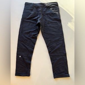 Lululemon black pants.